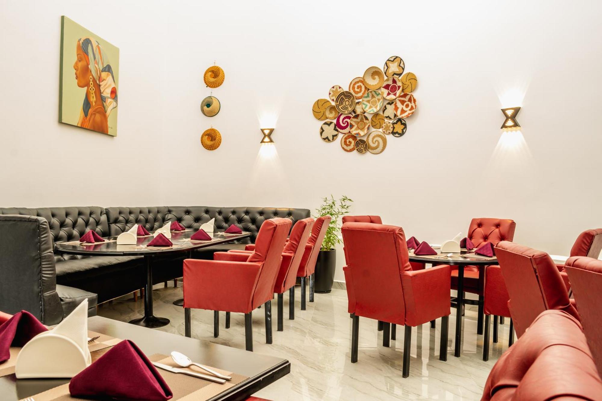 Avian Court Penthouse Aparthotel Naivasha Ngoại thất bức ảnh
